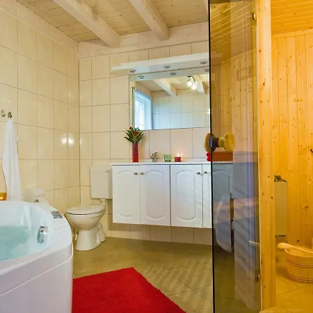 Ferienhaus Holiday Schlosspark Bad Saarow.15 Diensdorf-Radlow